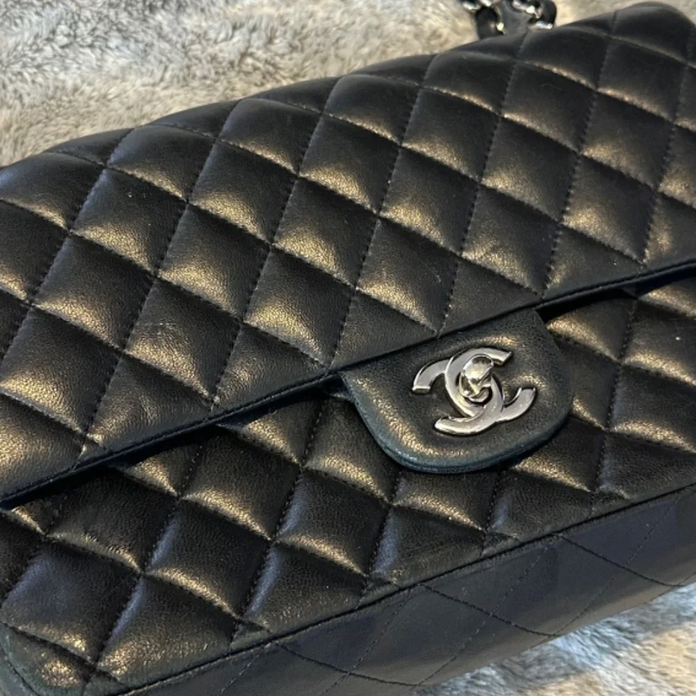 Chanel Classic Double Flap Black Lambskin - Picture 8 of 9